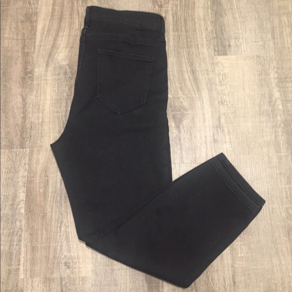 High Waisted Black Crop Denim
